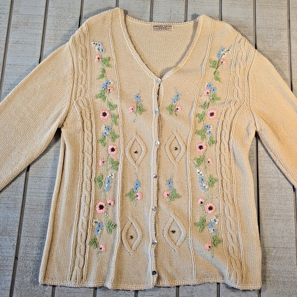 Carolyn Taylor Cardigan Sweater XL Beige Floral Long Cottage Cozy Egypt Jacket - Picture 2 of 8